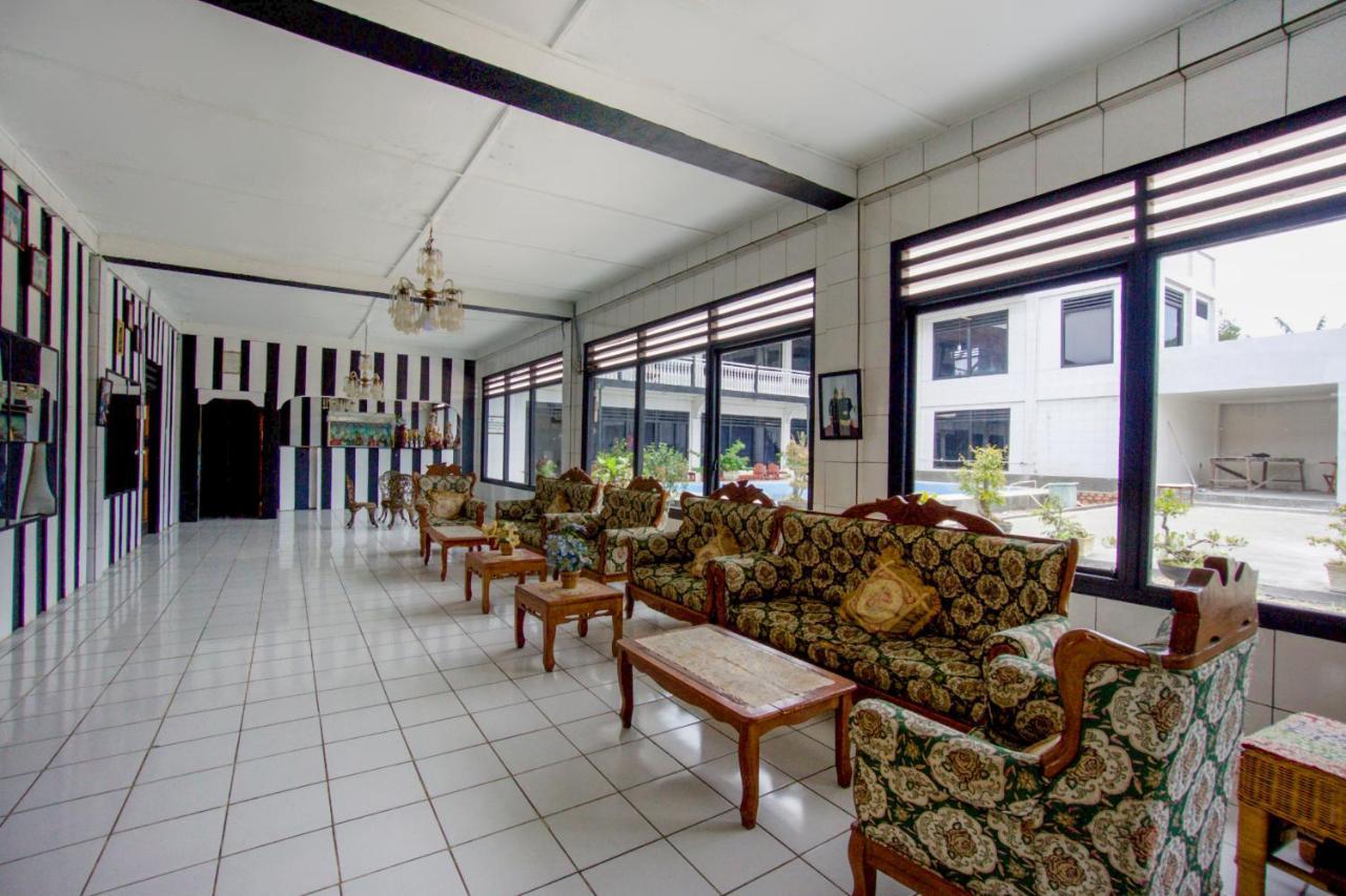 Oyo 2960 Wisma Bara Pagar Alam Pagaralam Exterior photo